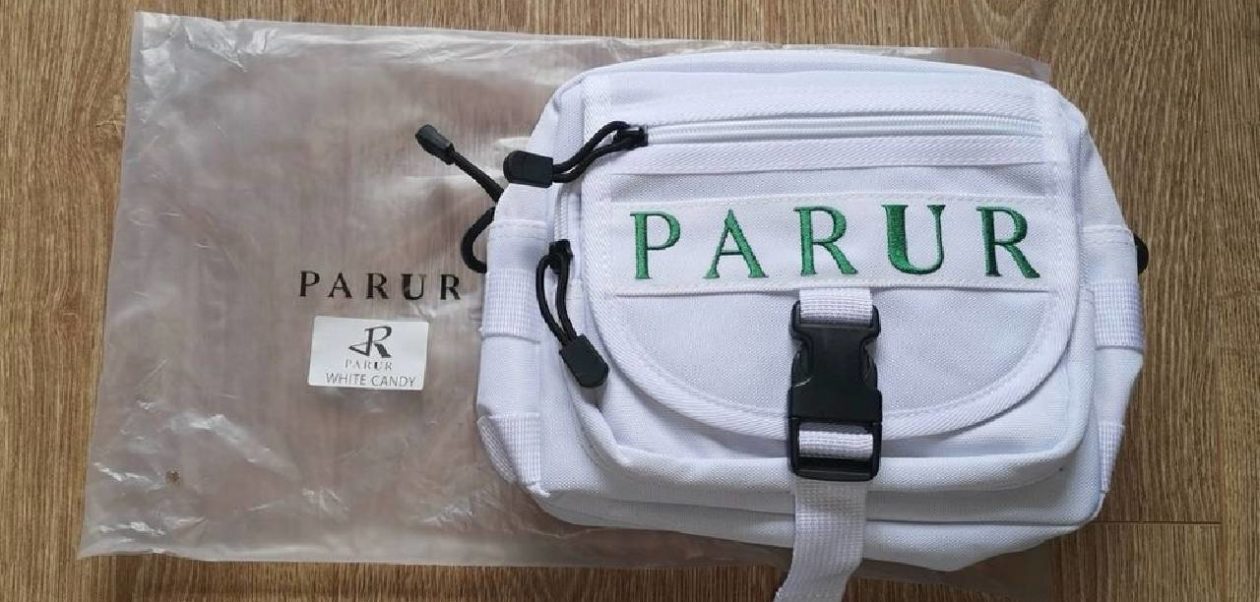 Where to Buy Sacoche Parur